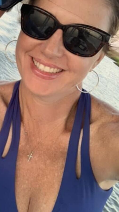 PERFECT MILF HUGE BOOBS Needs Cum! Please Comment!!
