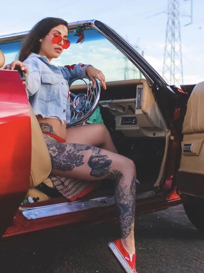 Cholas Hoodrats and Lowrider girls