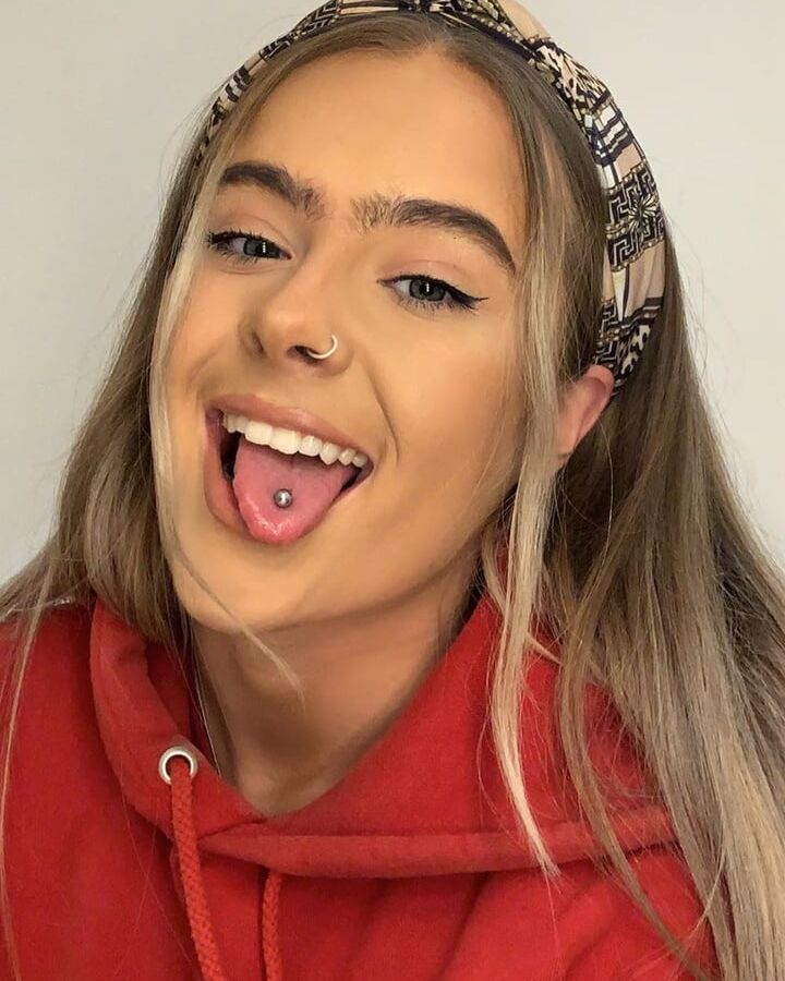 Tongues Out - vol