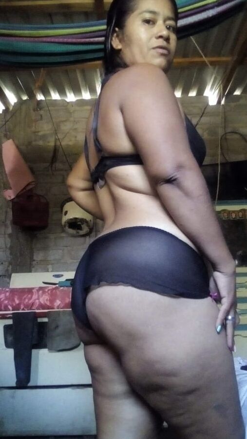 Mix Latin Slut