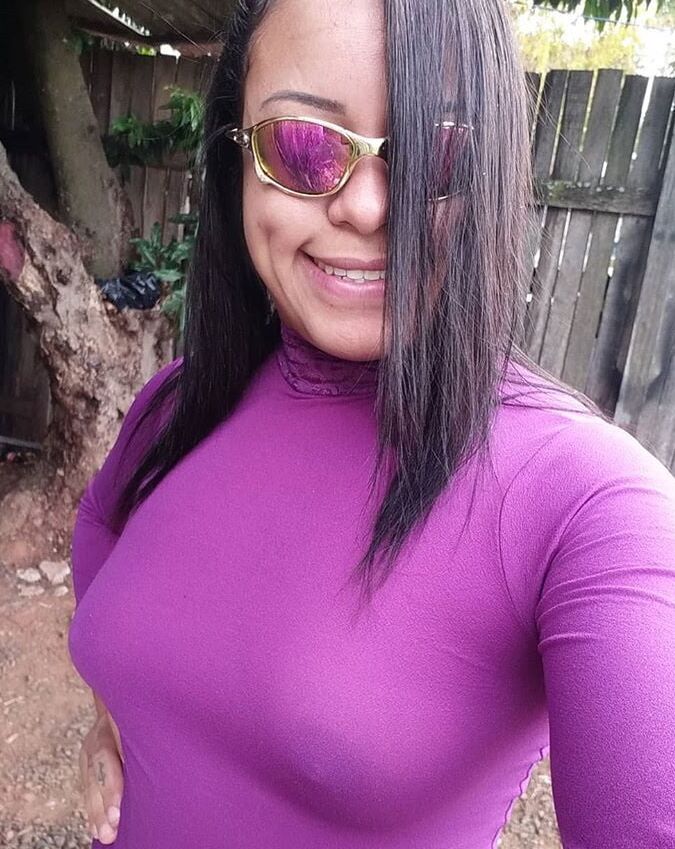 Brasileira Catiane Santos Camel toe