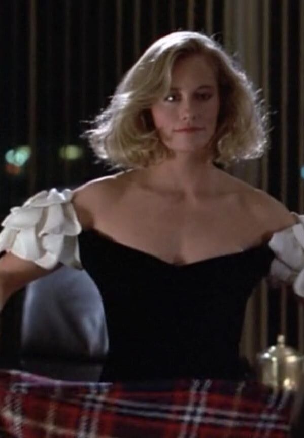 Celebrity Boobs - Cybill Shepherd
