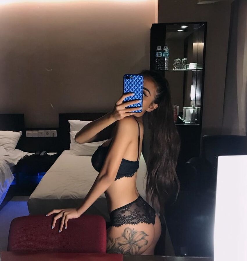 Dirty Asians (including sexy Lulu Sparks) - LL