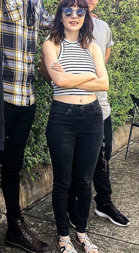 Lauren Mayberry vol.