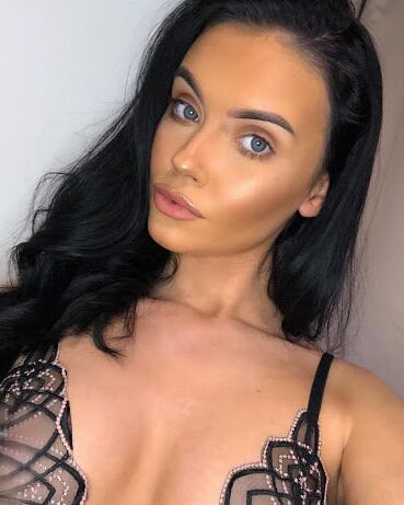 Chloe Bain