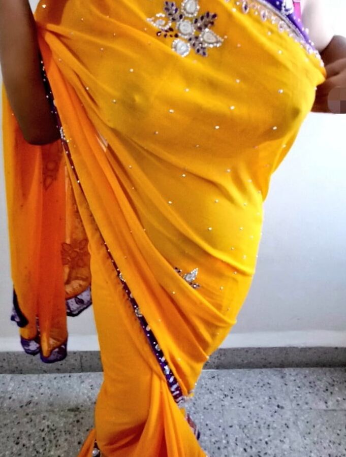 Bhabhi in kanpur