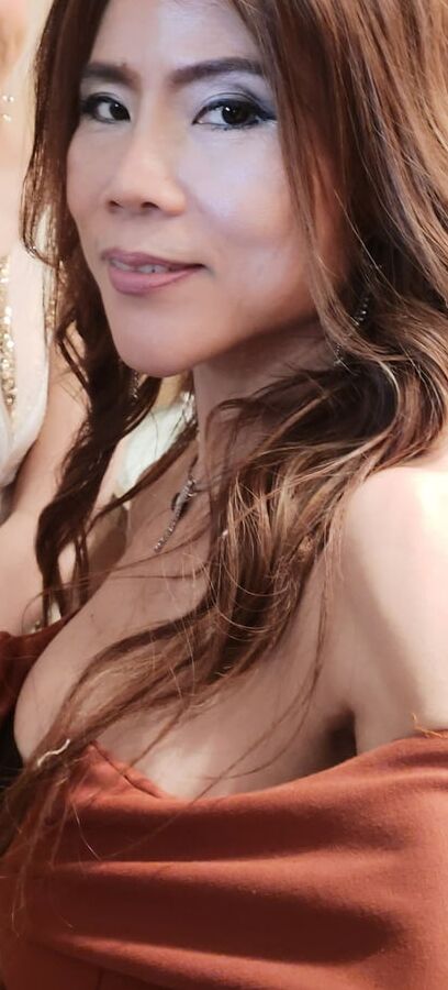 Hot Asian Instagram MILF (yrs.)