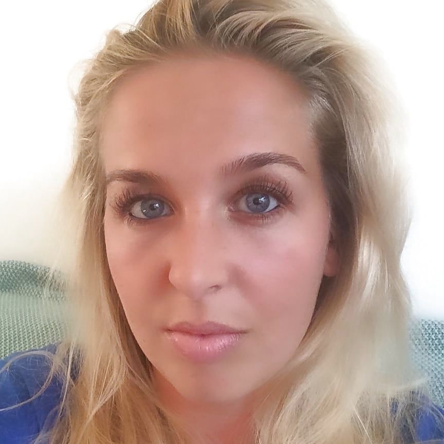 Which Milf Face Gets Your Cum?