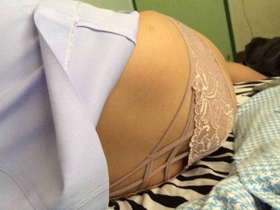 Prostitute selling pussy