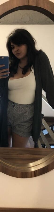 Fat fair indian girl exposing big boobs and ass