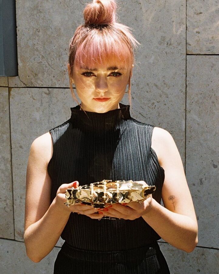 Sexy Maisie