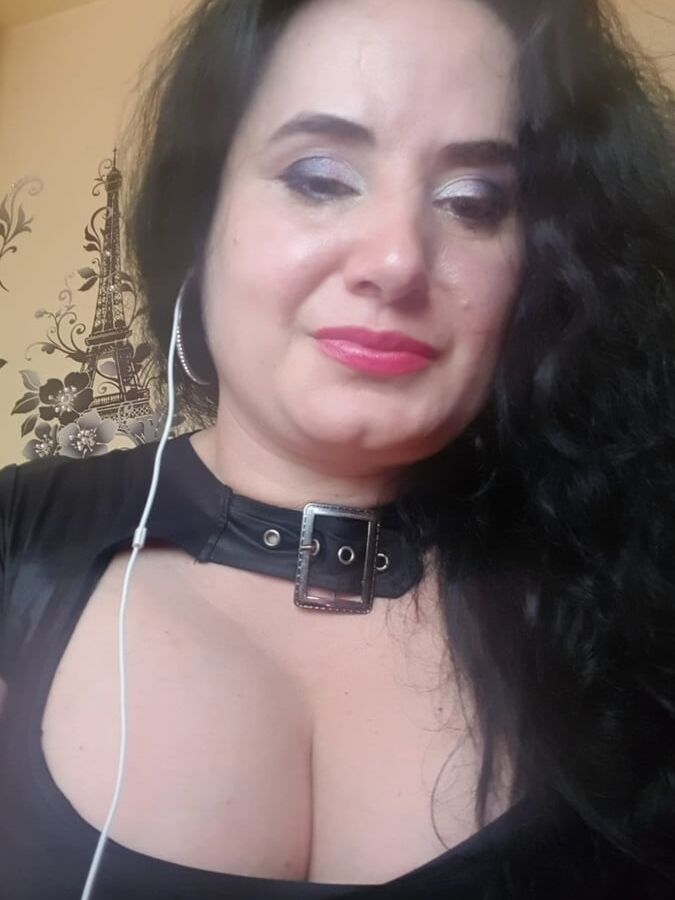 BBW romania faces