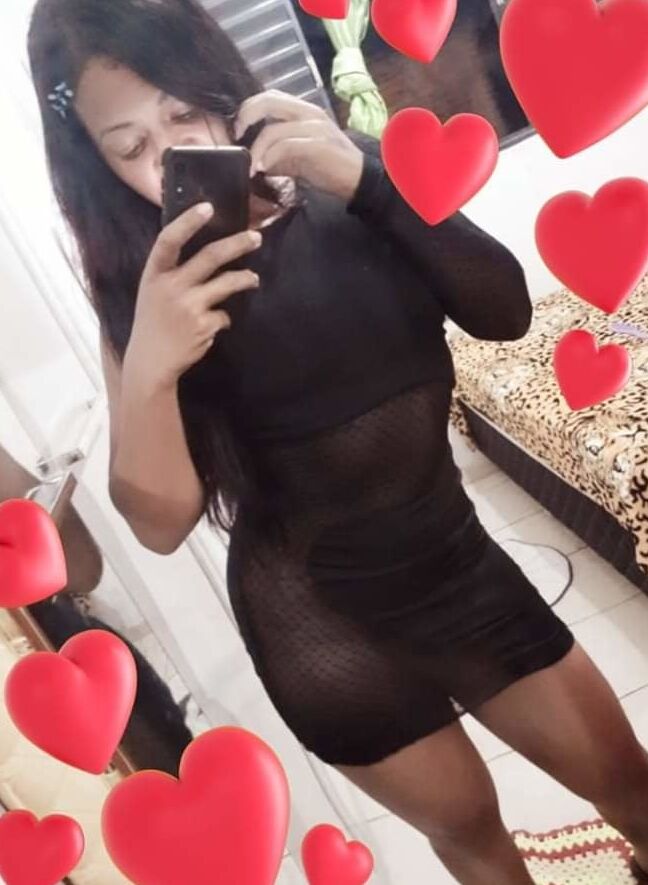 LAMANNY ROCHA - MORENA LINDA DO FACEBOOK