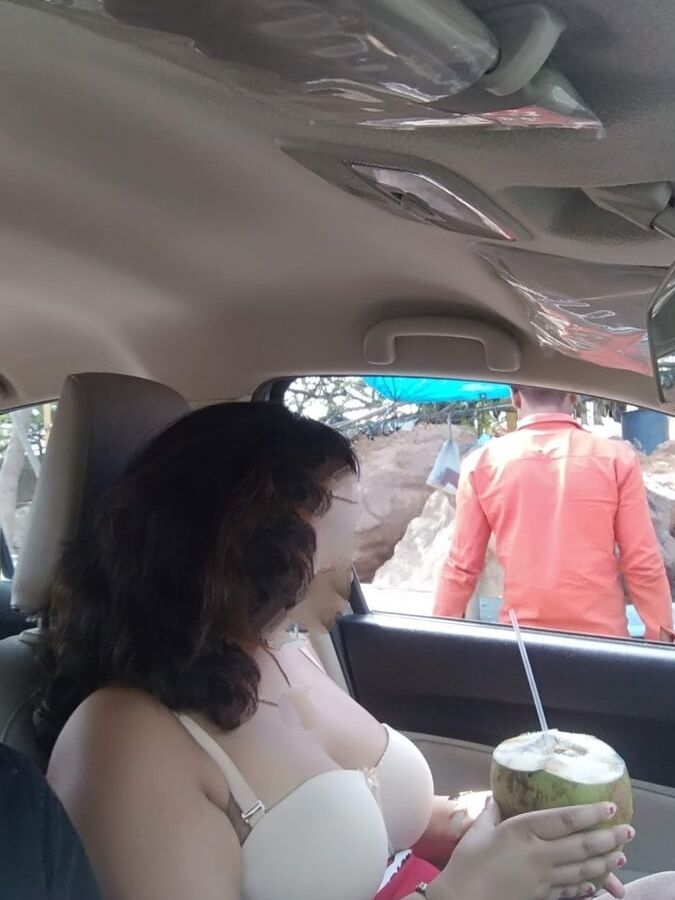 Hot girls bhabhi outdoor capture