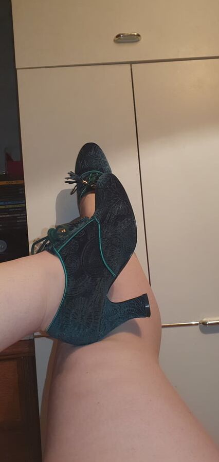 Shoes and feet