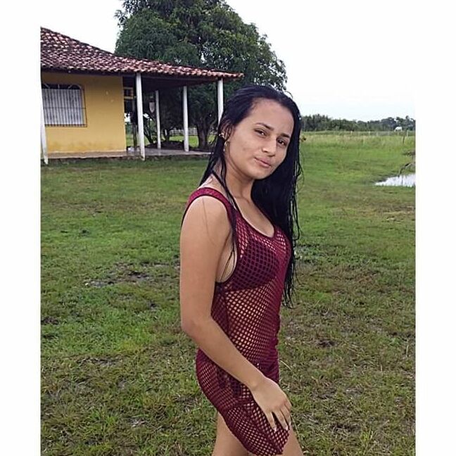 Daniela para ser humilhada(comentem)