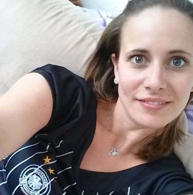 Which Milf Face Gets Your Cum?