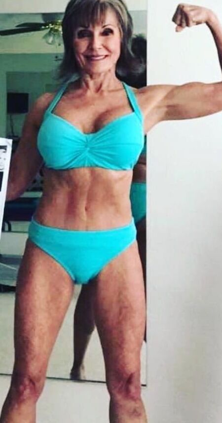 Sensational women in bikini