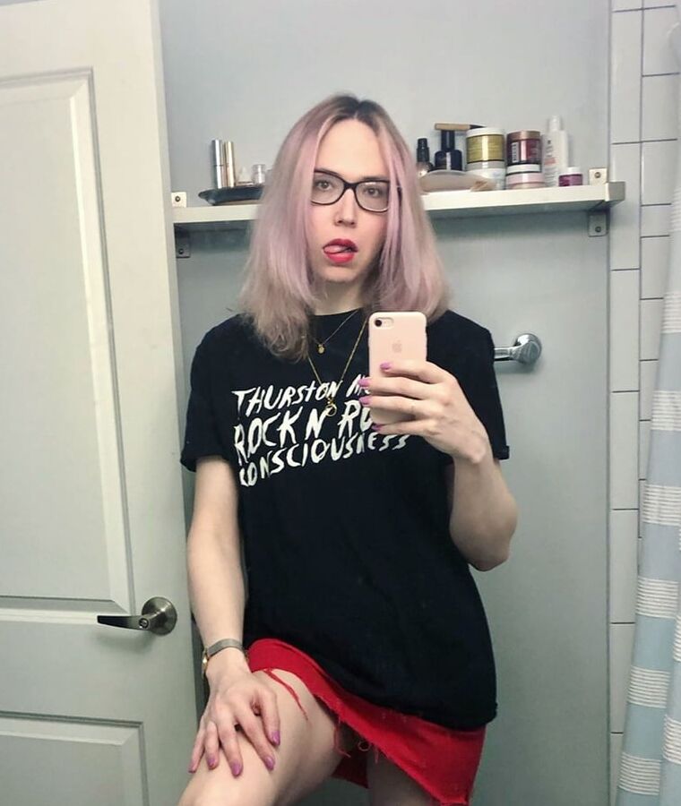 Amateur skinny