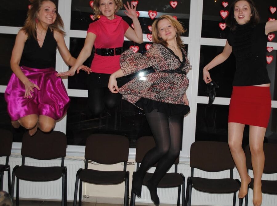 sexy females in tights pantyhose nylons