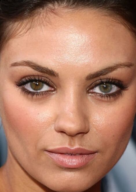 MILA KUNIS