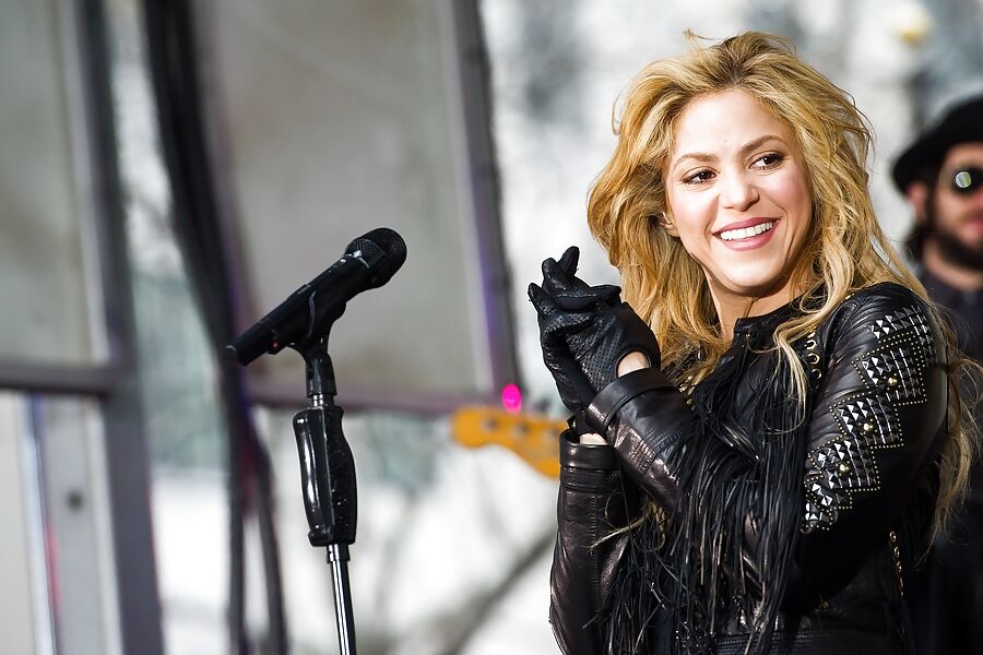Shakira sexy