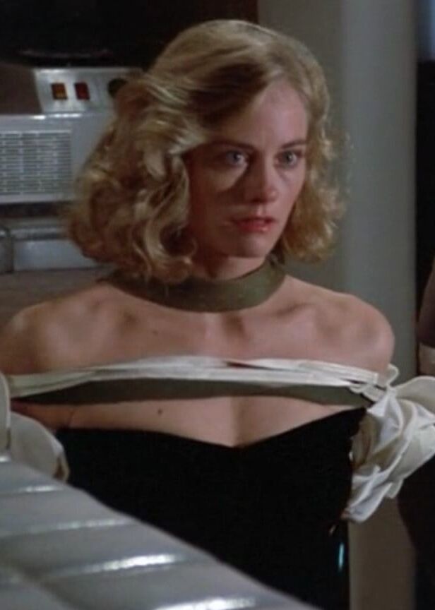 Celebrity Boobs - Cybill Shepherd