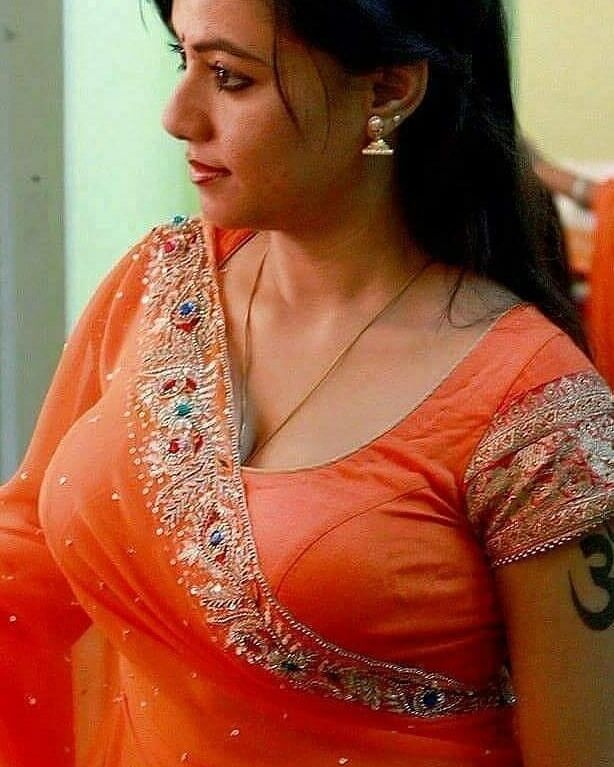 sexy saree