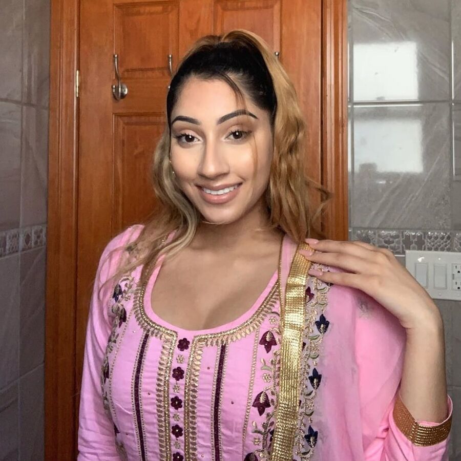 what would you do to this thick curvy asian? leave comments
