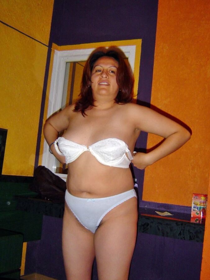 Mexican MILF Rendezvous