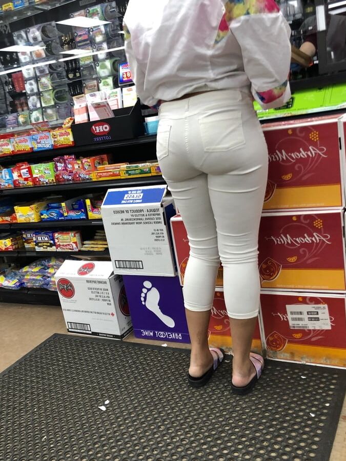 Fat ass candids