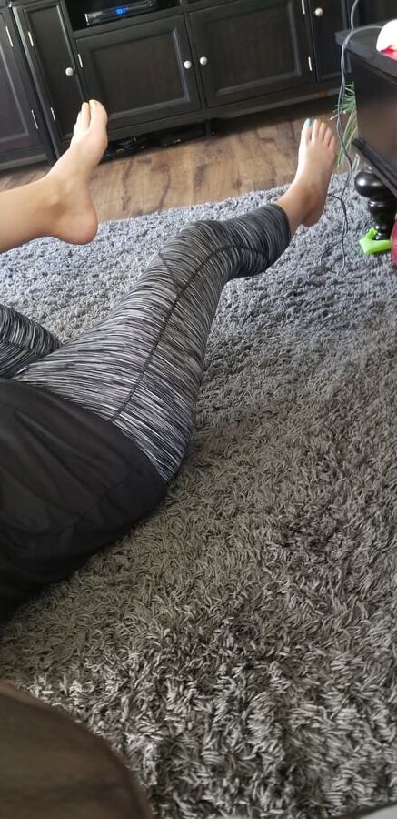 Wife unaware feet