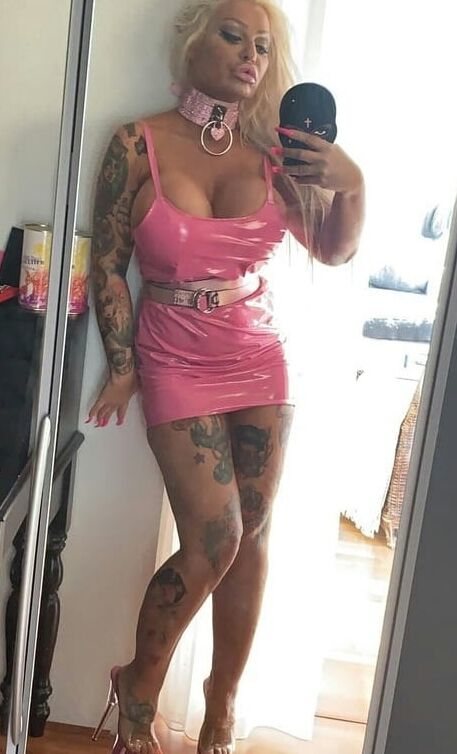 Sexbomb