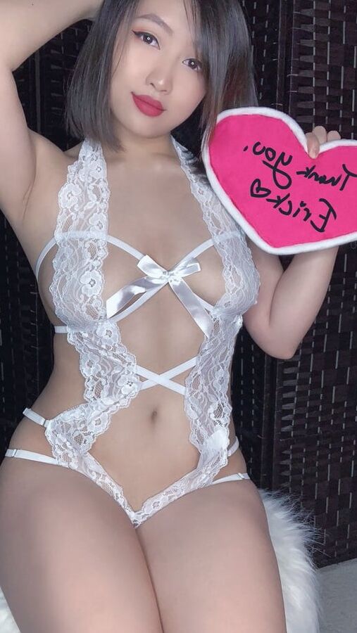 Ahriuwu Cosplay