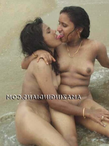 Amazing Indians - Anjali and Mayura Lesbians