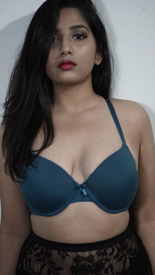Indian hot model