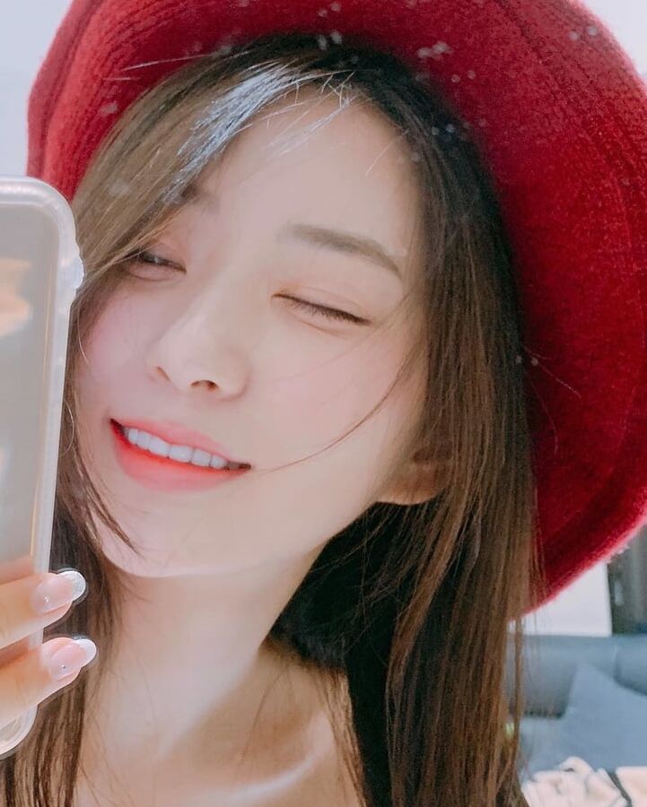 Sexy korean girl