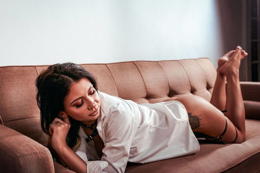romanian alexandra leonte