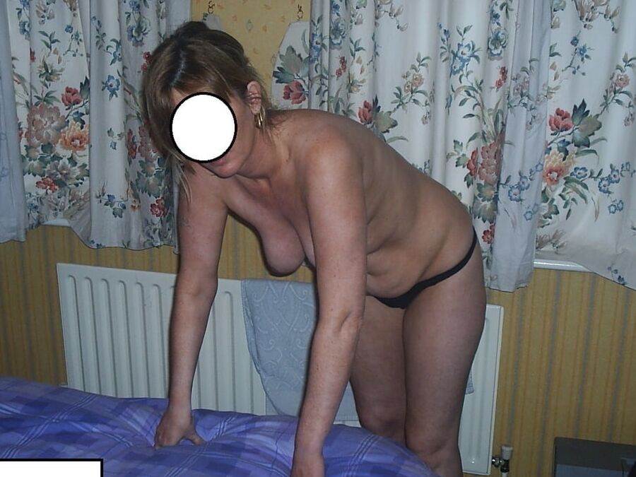 JULIE Y AMERICAN WHORE FROM BAKERSFIELD CALIFORNIA