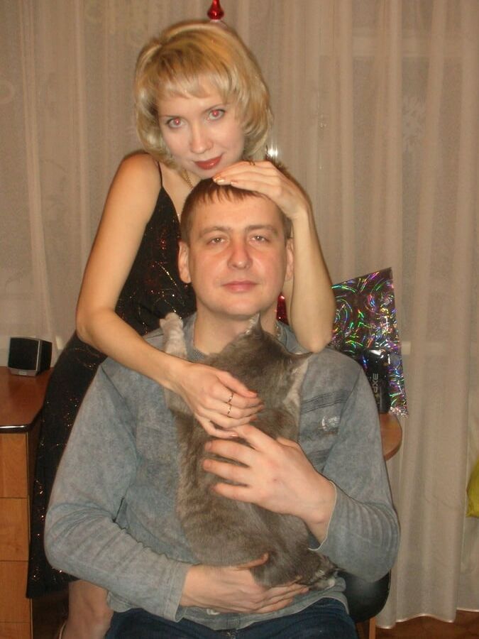 NN Russian Wife wearing shiny tan tights