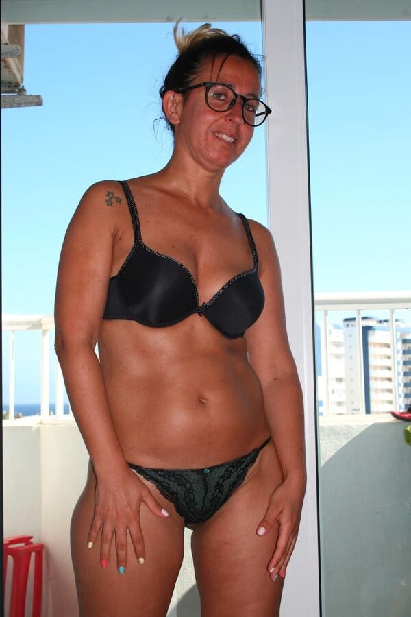 Exposed Euro Whore Ana-Marie