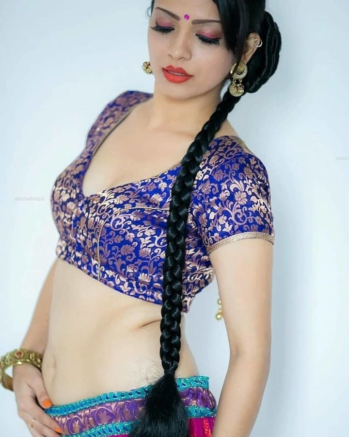 sexy saree