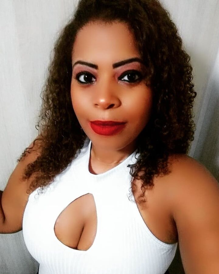 Gostosa (hot amateur)