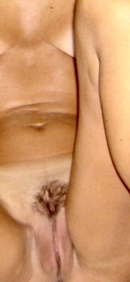 Stunning Fit Hairy Cunt Tan Lined MILF Perfect In All Angles