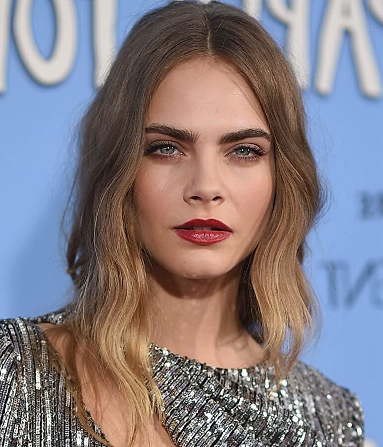 Cara Delevingne! Super Model Actress So Pretty!