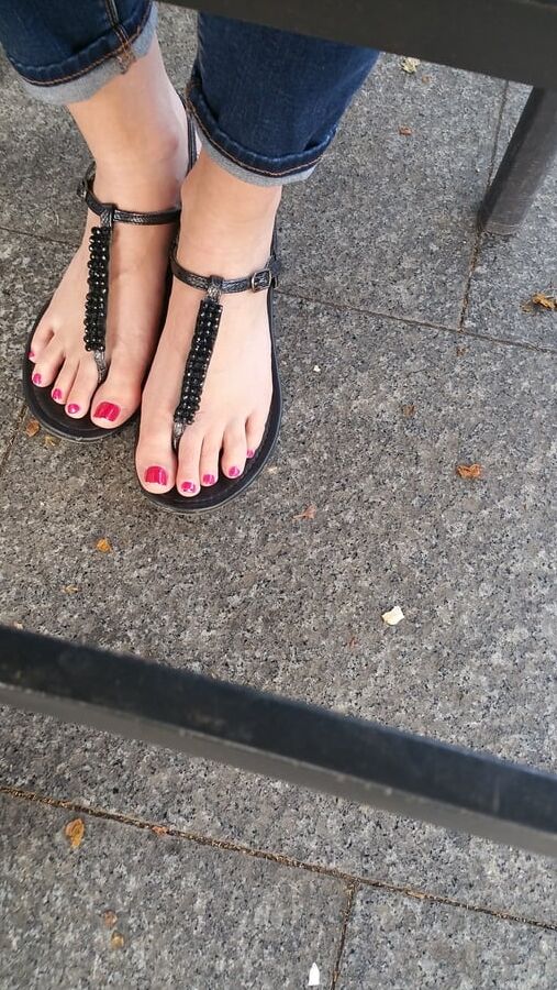 Wife unaware feet