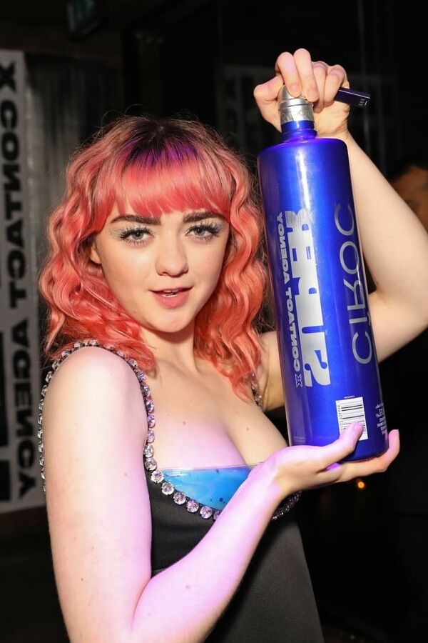 Sexy Maisie