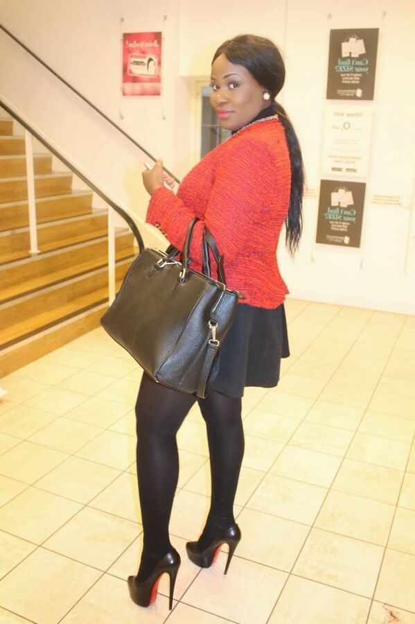 ebony hotties in pantyhose
