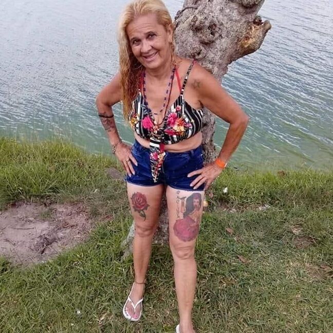 sonia mayer mature granny madura vagina grande