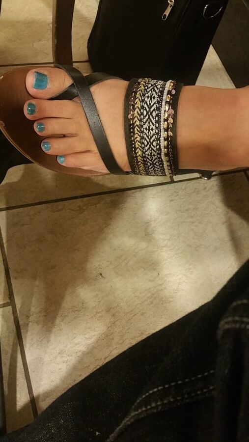 Wife unaware feet